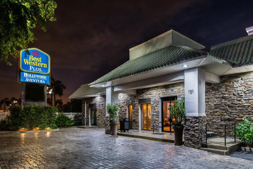 Best Western Plus Hollywood/Aventura hotel hero