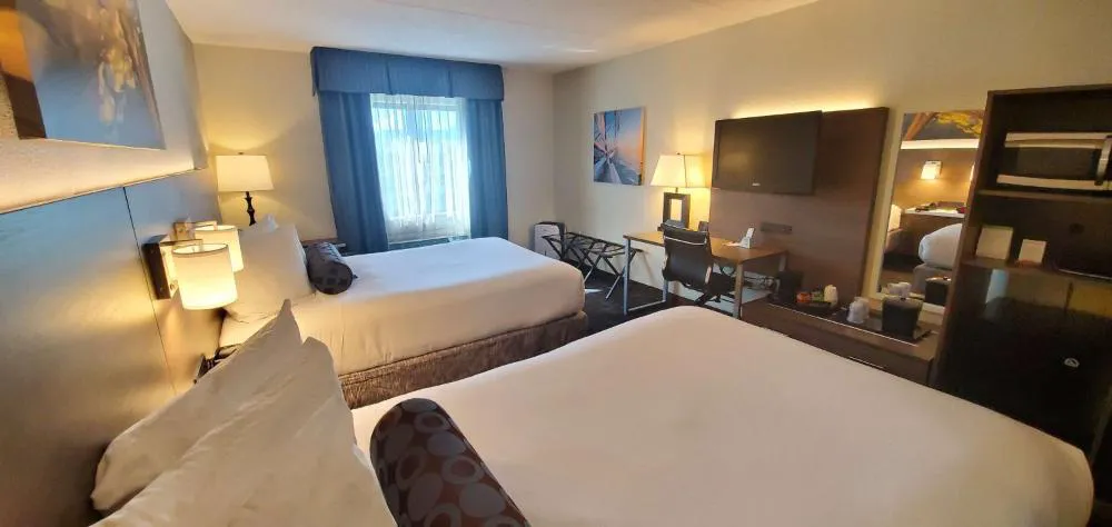 Best Western Plus Hollywood/Aventura hotel detail image 2