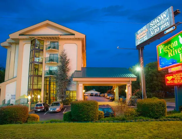 Pigeon River Inn hotel detail image 2