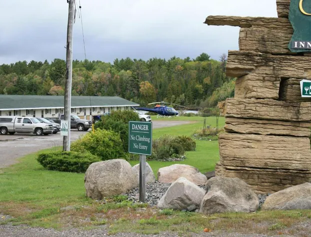 Carolyn Beach Inn & Restaurant hotel detail image 2