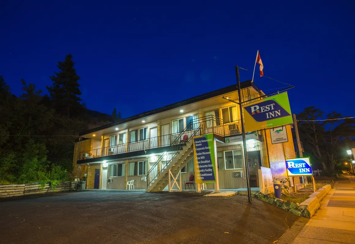 Rest Inn Lytton hotel hero