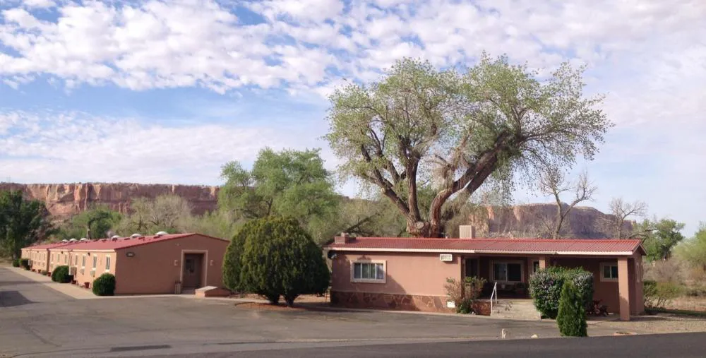 Kokopelli Inn hotel hero