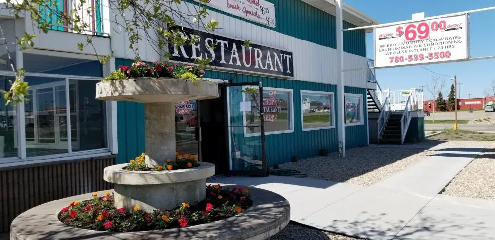 Wild Rose Country Inn hotel hero