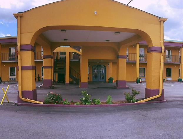 Travelers Inn hotel detail image 1