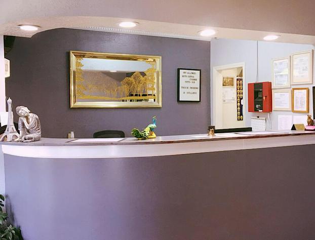 Travelers Inn hotel detail image 4