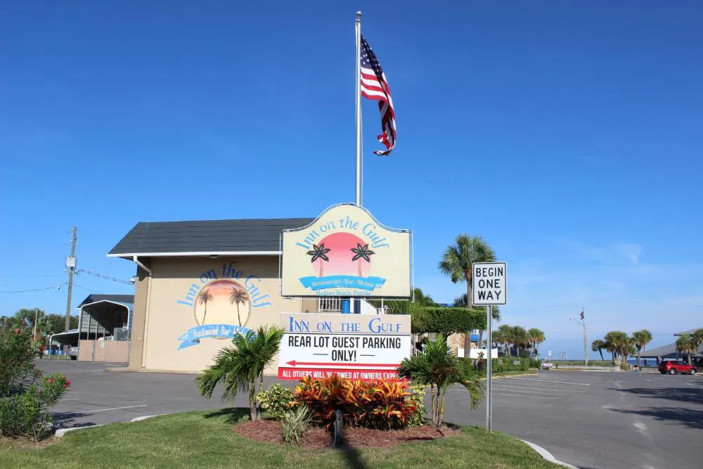 Inn on the Gulf hotel hero