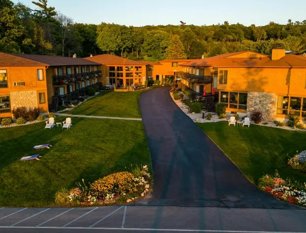 Pine Grove Resort hotel detail image 3