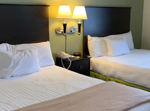 AmericInn by Wyndham Hampton hotel detail image 3