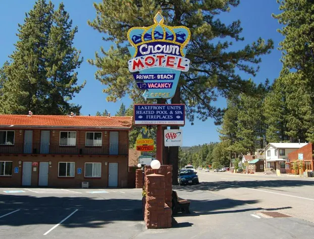 Crown Motel hotel detail image 1