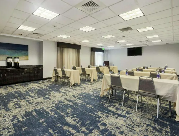 Hampton Inn & Suites Orlando-Apopka hotel detail image 1