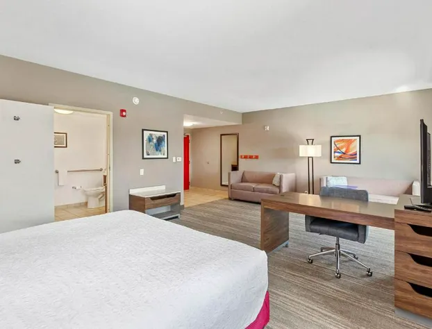 Hampton Inn & Suites Orlando-Apopka hotel detail image 3