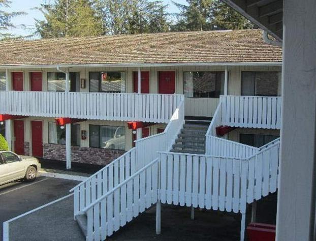 Brookings Inn Resort hotel detail image 1