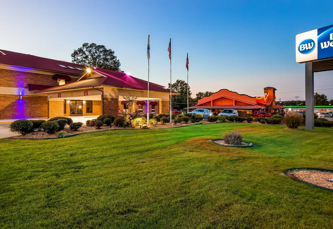 Best Western Jacksonville Inn hotel hero