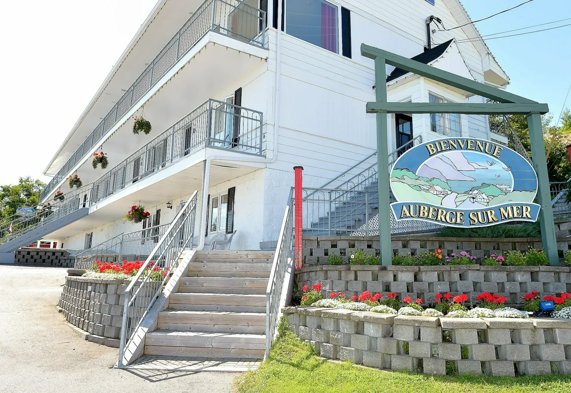 Auberge Sur Mer de Charlevoix hotel hero