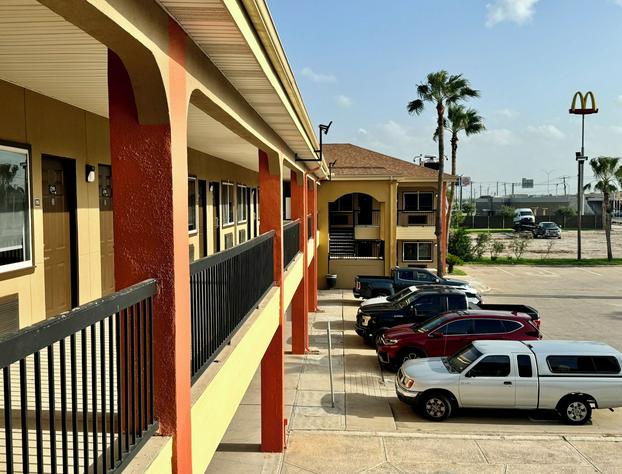 Texas Inn and Suites City Center at University Dr. hotel detail image 3
