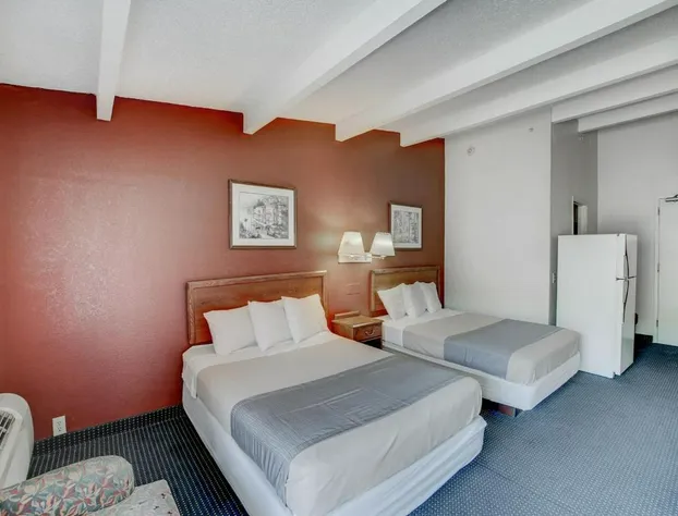 Red Carpet Inn hotel detail image 3