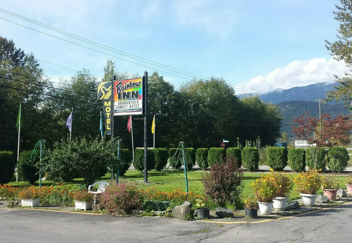 Rainbow Inn Motel hotel hero