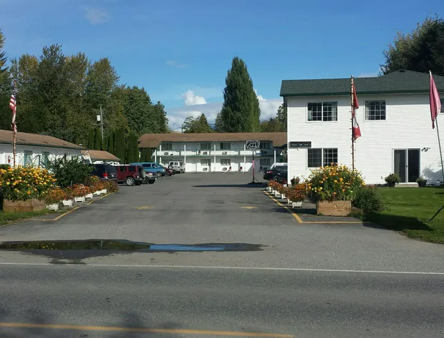 Rainbow Inn Motel hotel detail image 1