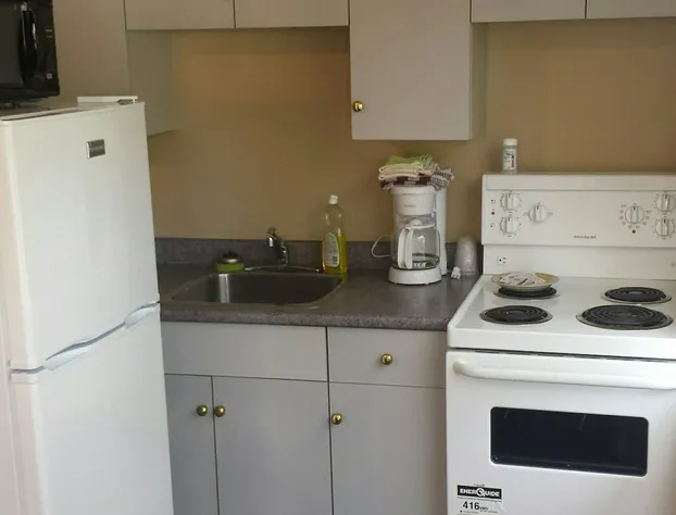 Rainbow Inn Motel hotel detail image 4