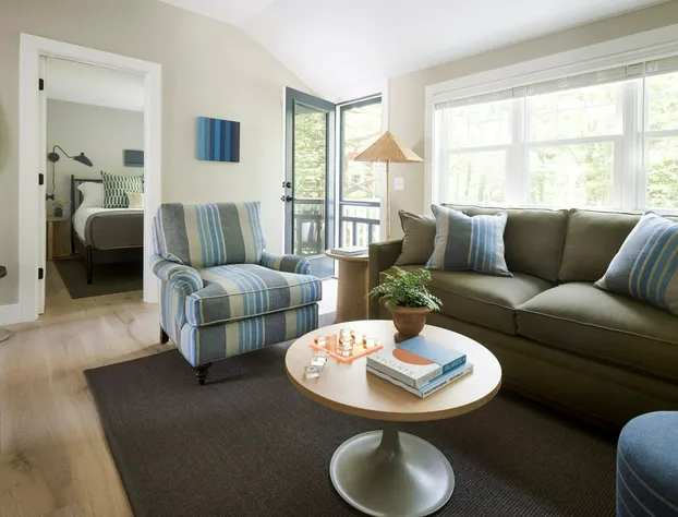 The Lodge at the Cove hotel detail image 4