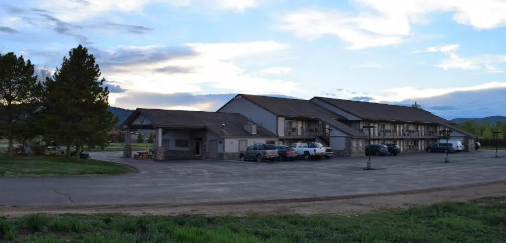 Littletree Inn hotel hero