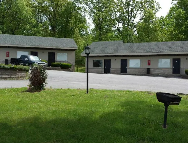 Kentucky Lake Inn hotel detail image 1