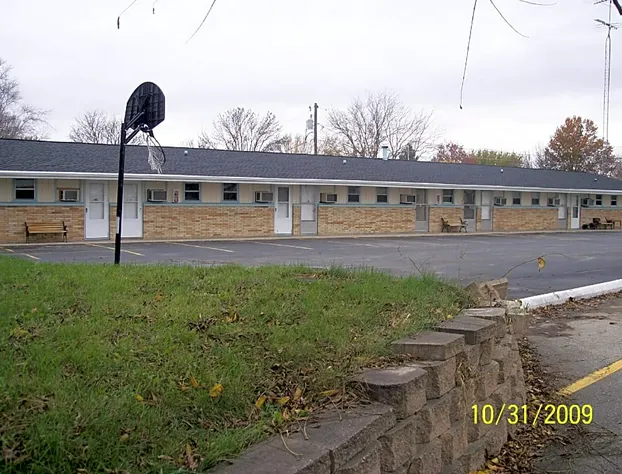 Grand View Motel Beaver Dam hotel detail image 4