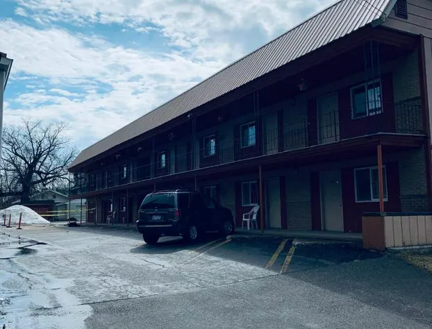 Mid-City Motel hotel detail image 2