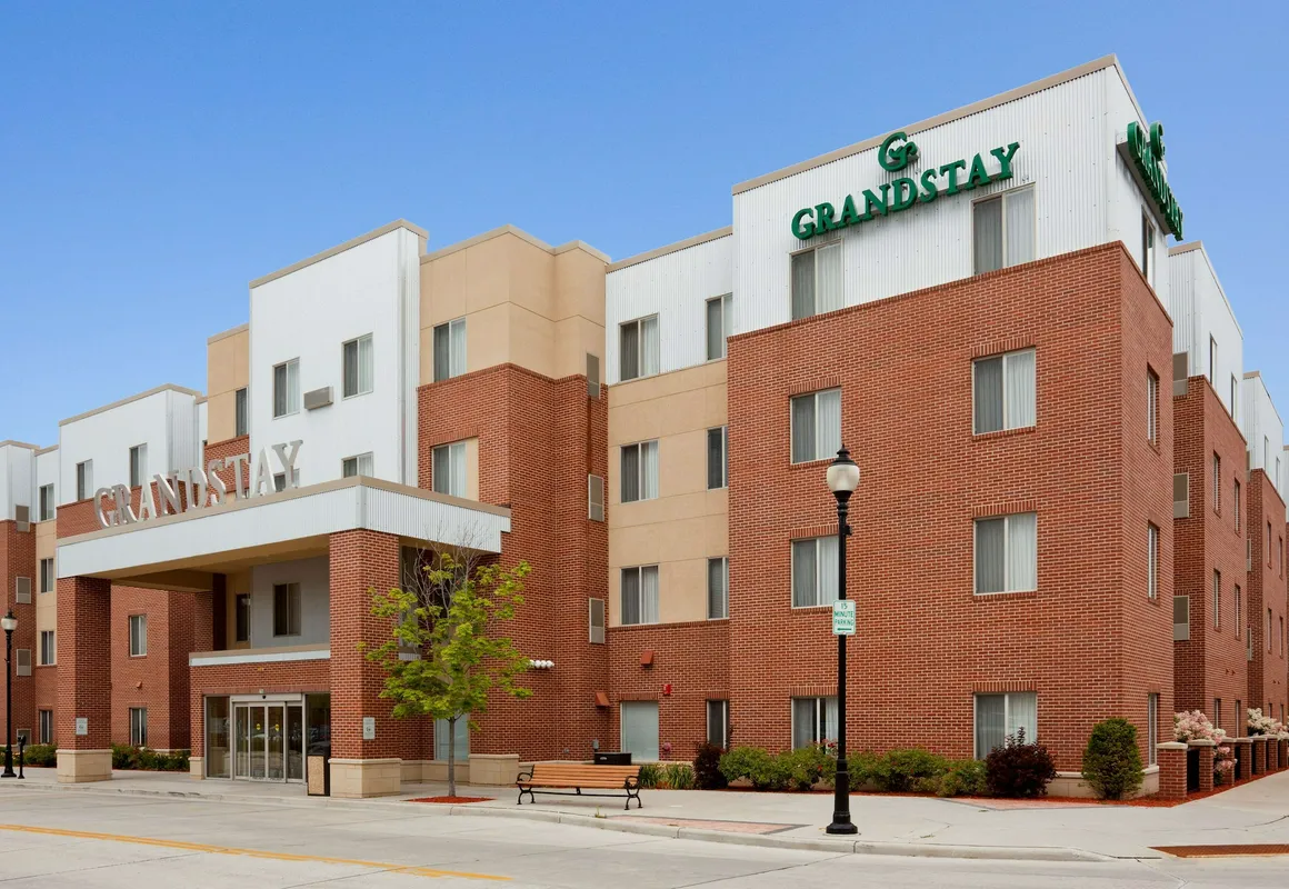 Grandstay Residential Suites Hotel - Sheboygan hotel hero