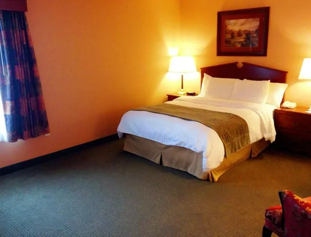 Grandstay Residential Suites Hotel - Sheboygan hotel detail image 1
