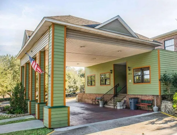 Suburban Studios Tallahassee near University hotel detail image 2