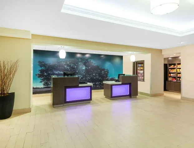 La Quinta Inn & Suites by Wyndham Midland North hotel detail image 2