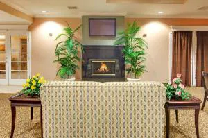Holiday Inn Express Delano by IHG hotel detail image 3