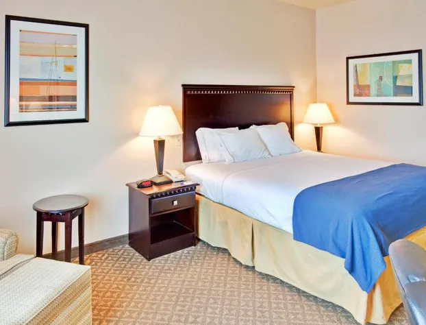 Holiday Inn Express Delano by IHG hotel detail image 3