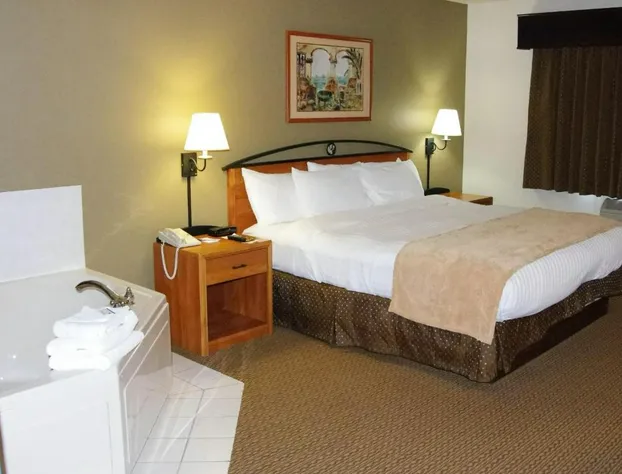 Red Lion Inn & Suites Grimes hotel detail image 4