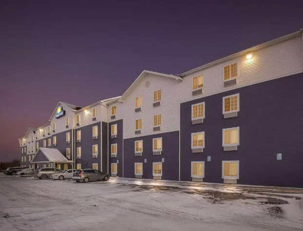 Days Inn & Suites by Wyndham Rochester Mayo Clinic South hotel detail image 4