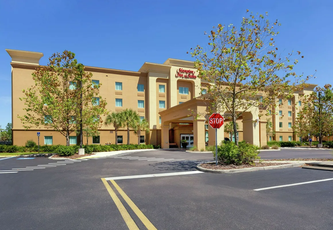 Hampton Inn & Suites Port Richey hotel hero