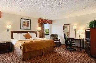 Days Inn by Wyndham Chambers Near the Petrified Forest East hotel detail image 3