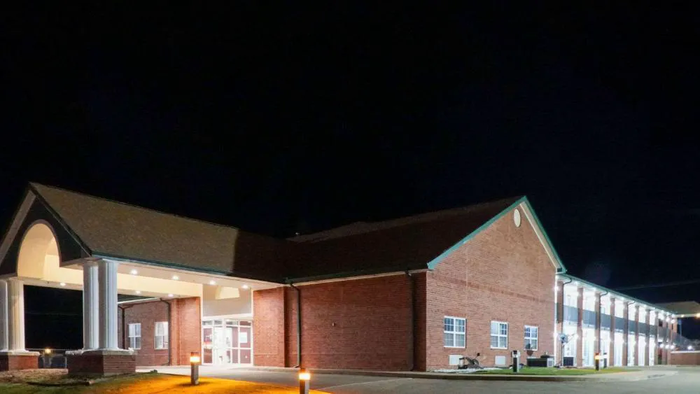 Rodeway Inn hotel hero