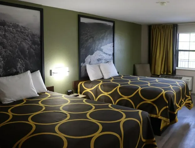 Super 8 by Wyndham Cabot hotel detail image 3