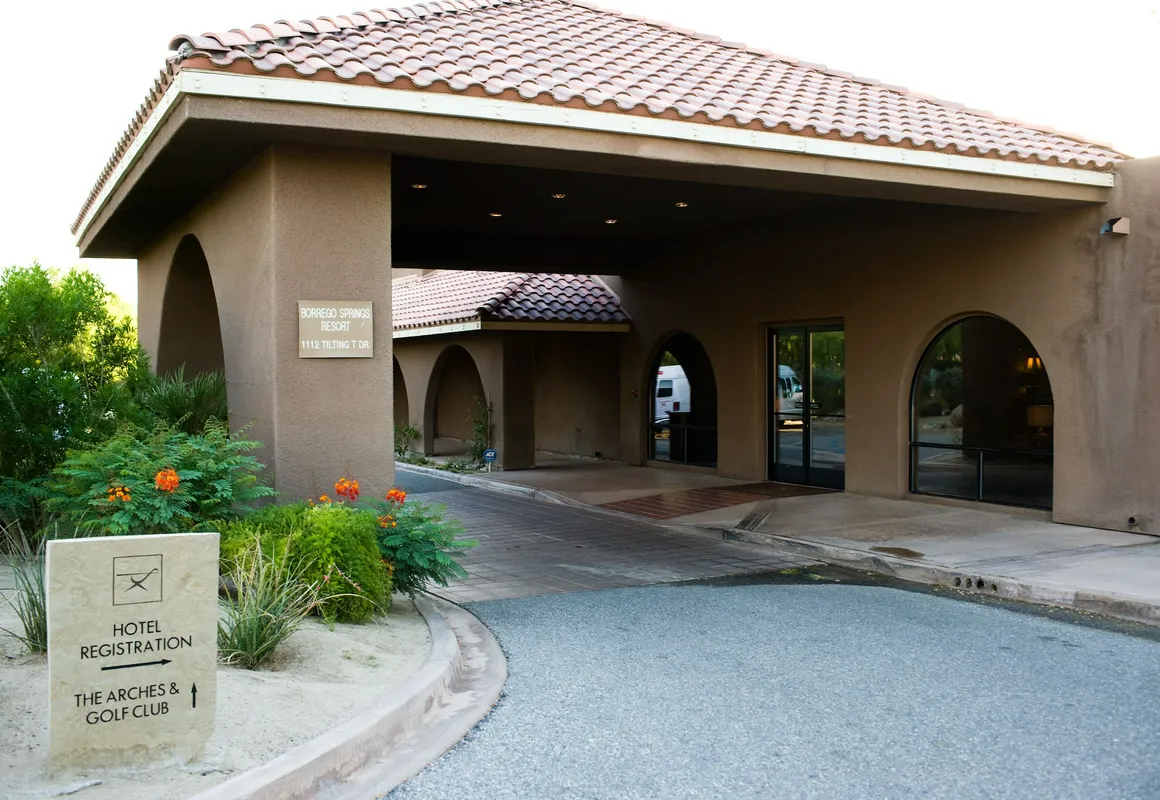 Borrego Springs Resort & Spa hotel hero