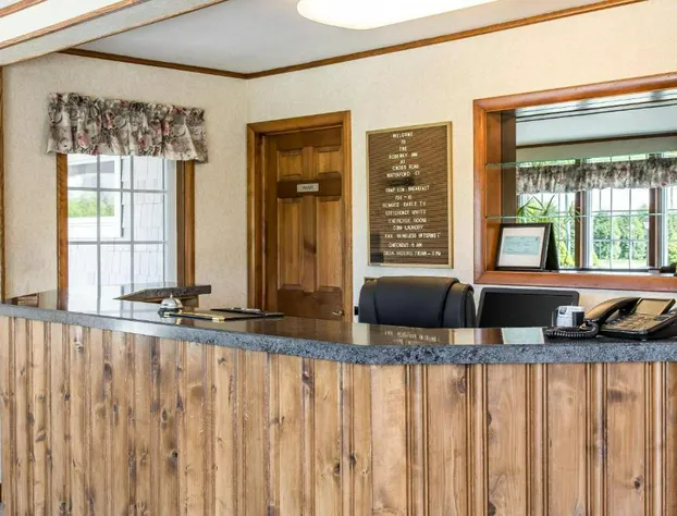 Rodeway Inn Waterford - New London hotel detail image 3