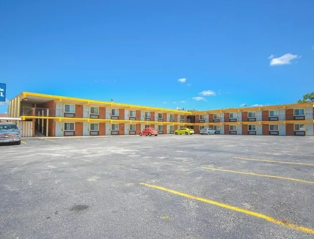 centralia motel hotel detail image 2