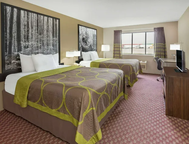 Super 8 by Wyndham Hebron Lowell Area hotel detail image 4