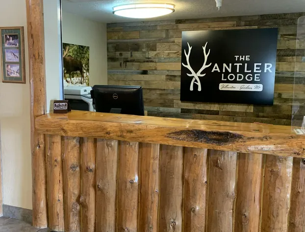 Antler Lodge - Gardiner MT hotel detail image 2