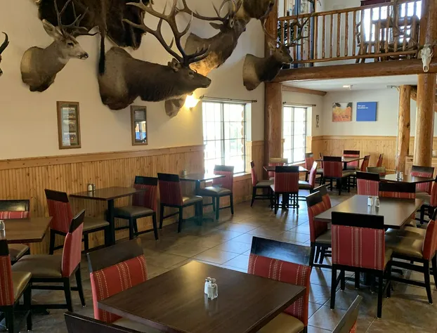 Antler Lodge - Gardiner MT hotel detail image 4