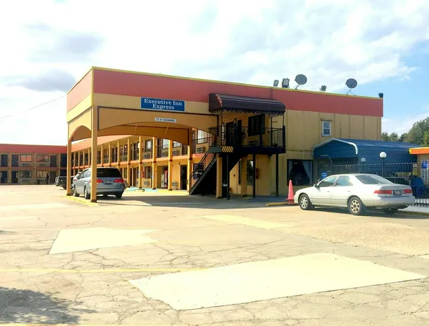 Executive Inn Express Delhi hotel detail image 2