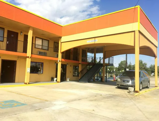 Executive Inn Express Delhi hotel detail image 1