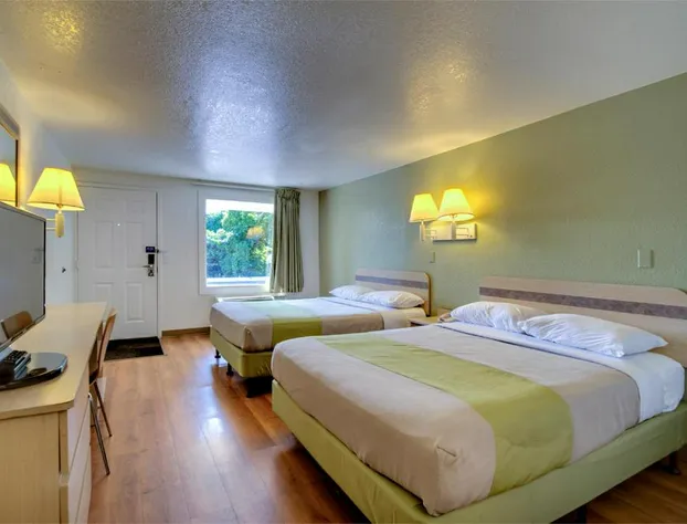 Rodeway Inn hotel detail image 3