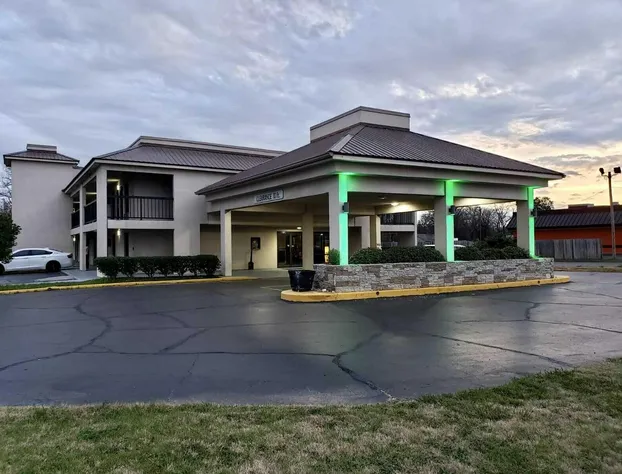 Quality Inn Indianola hotel detail image 3